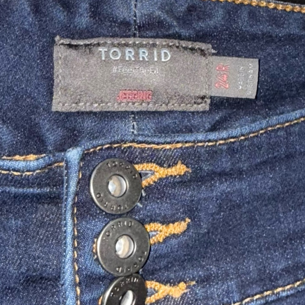torrid Dark Wash High-Rise Jeggings - Picture 2 of 6